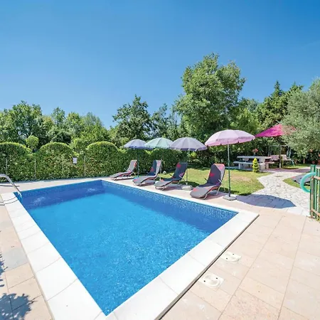 Apartment Modrusani Modrusani *